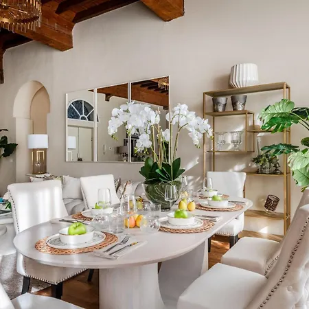 شقة The Mosaic House لوكا