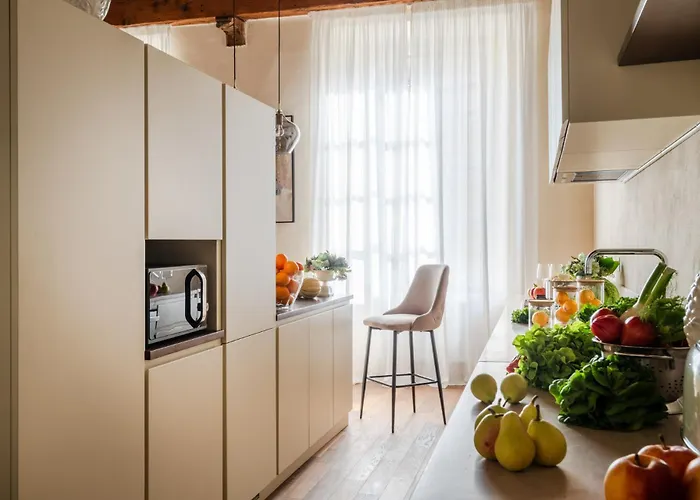 The Mosaic House アパート