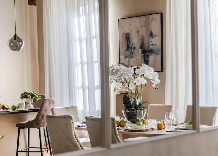 The Mosaic House アパート *